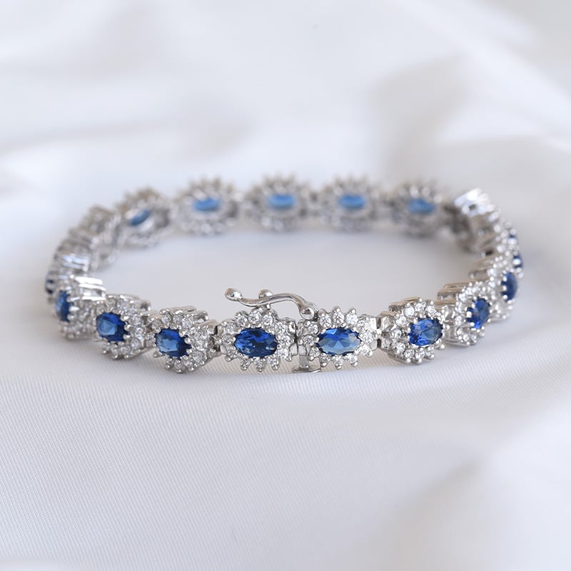 Luxuriöses armband mit Lab Grown Saphiren und Diamanten Dorotéia 142015