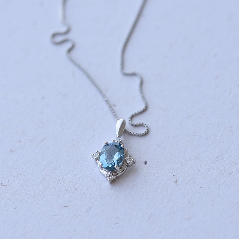 Silberner Anhänger mit Topas und Zirkonia Kirby 63825