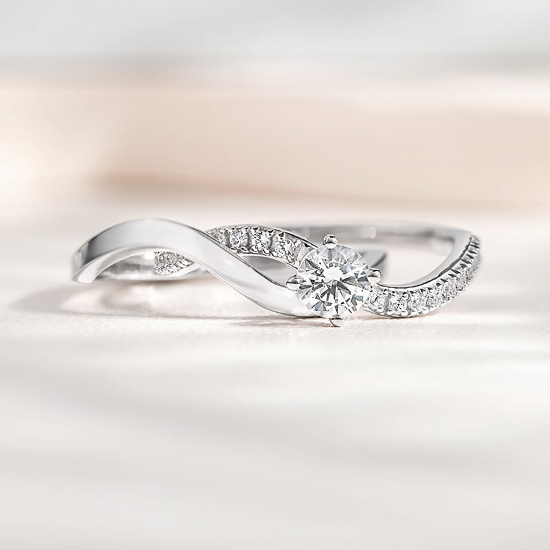 Romantisches Verlobungs-Set mit Moissaniten 156486