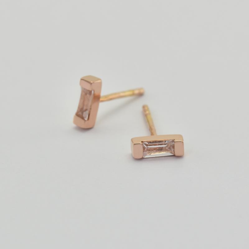 Minimalistische Ohrringe mit Baguette Saphiren Reilly 29746