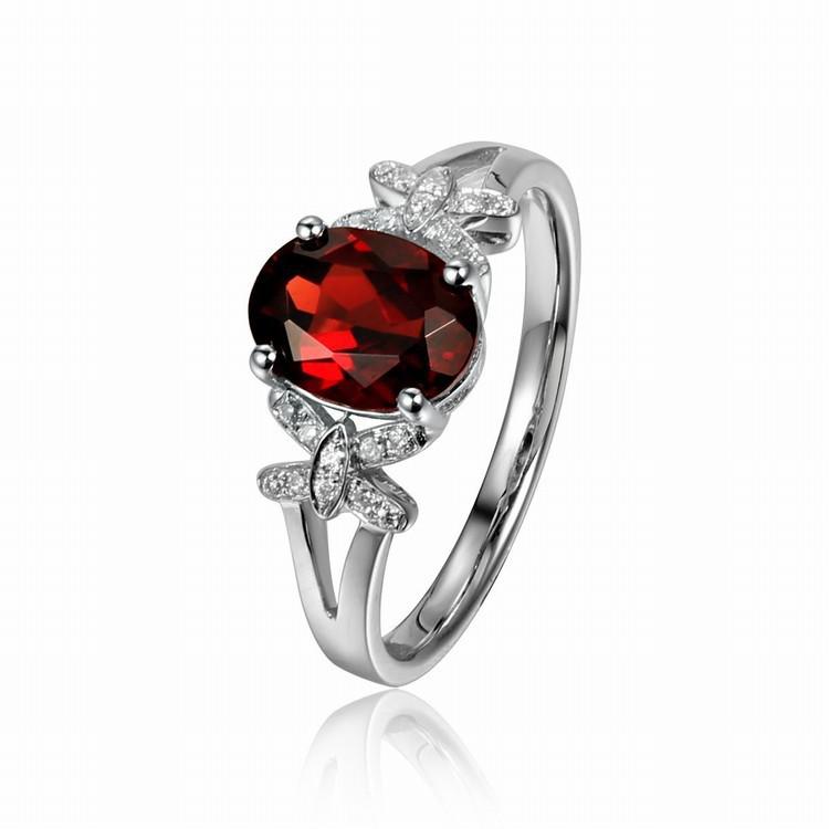 Granat Goldring mit Diamanten 4746