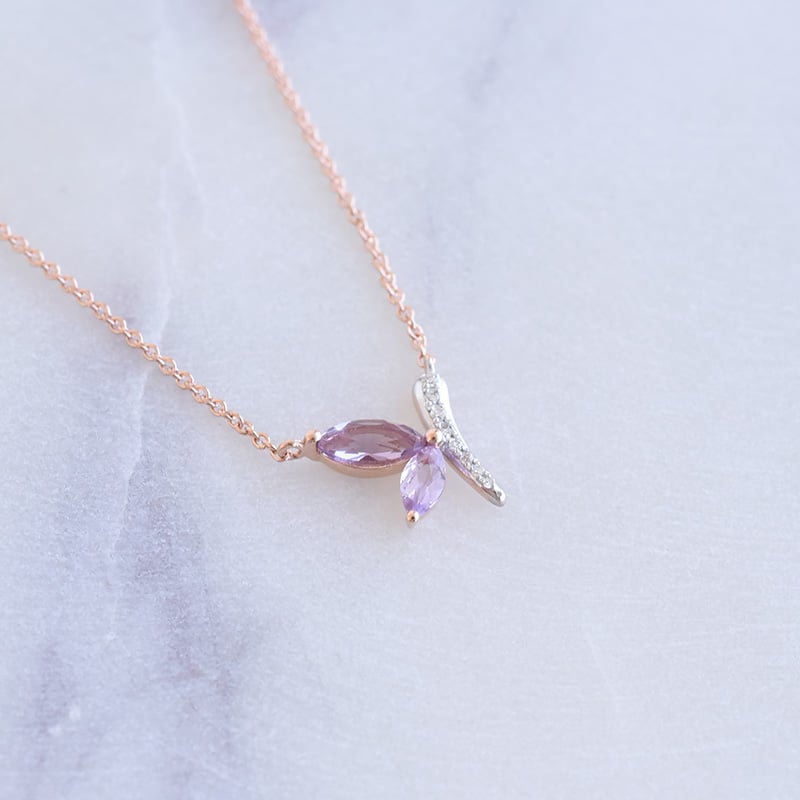 Anhänger mit Edelsteinen in Schmetterlingform Nesim 87416