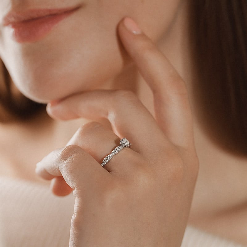 Verflochtener Verlobungsring mit zertifiziertem Lab Grown Diamanten Minna 152667