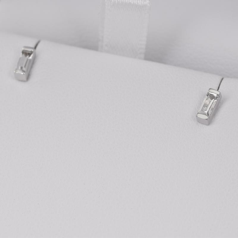 Minimalistische Ohrringe mit Baguette Saphiren Reilly 22168