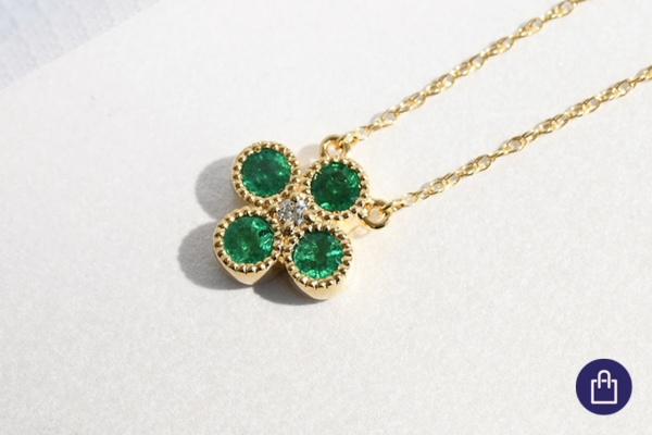 Smaragdschmuck im Zeichen der Ratte