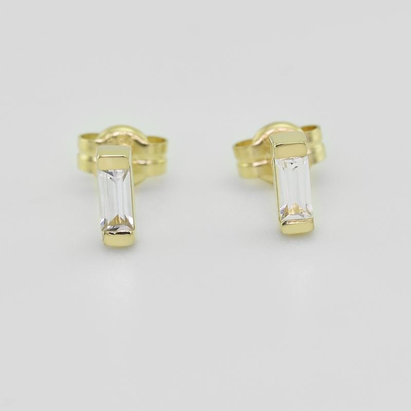 Minimalistische goldene Ohrringe mit Baguette Saphiren Reilly 20710