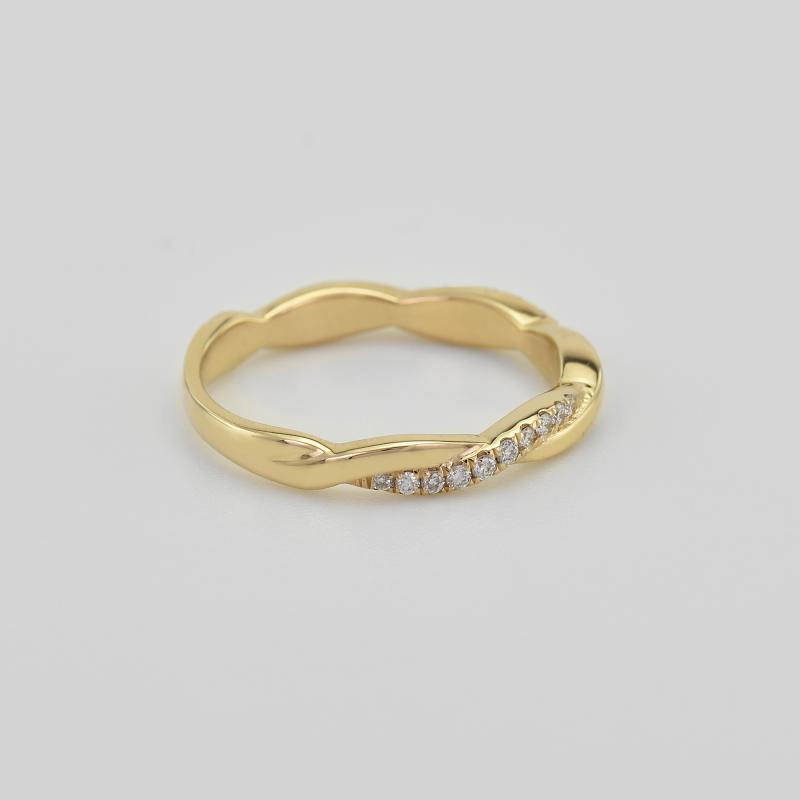 Goldener Twist-Ring mit Diamanten Malea 37990
