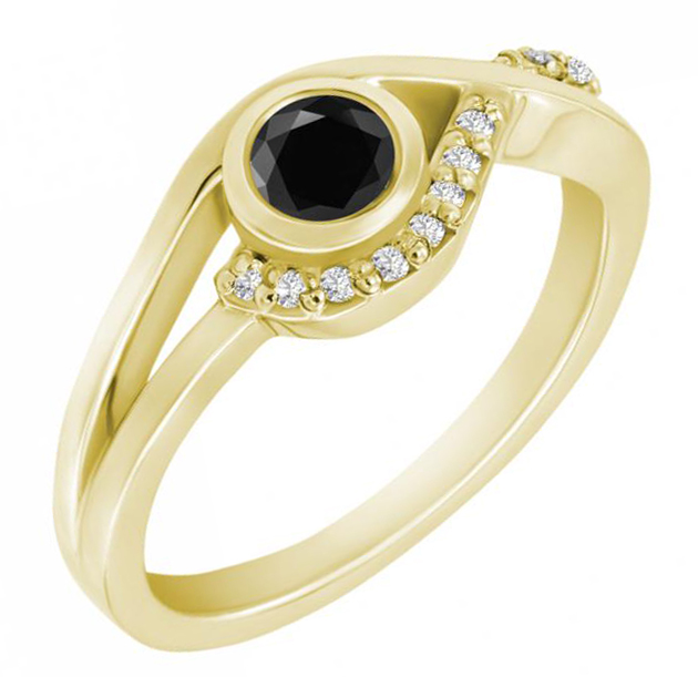 Ring mit schwarzen Diamanten