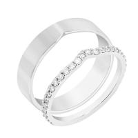 Eternity-Ring mit Diamanten und ein flacher Ring als Eheringe Venturelli