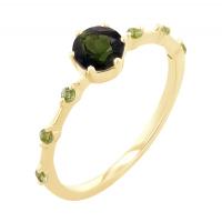 Ring mit einem grünen Turmalin und seitlichen Olivinen Imelda