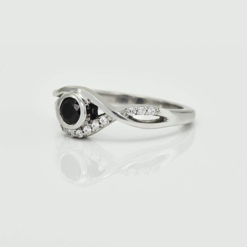 Ring mit Diamant in schwarz 17391