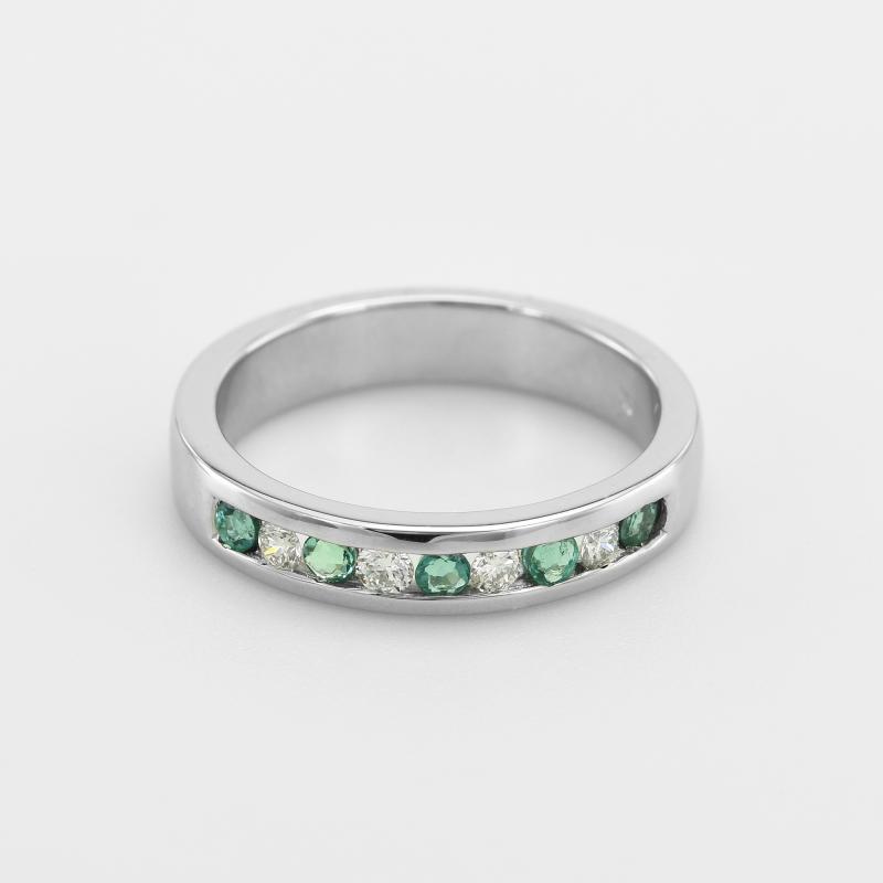 Platin-Ring mit Smaragden und Diamanten halbbesetzt Crera 49761
