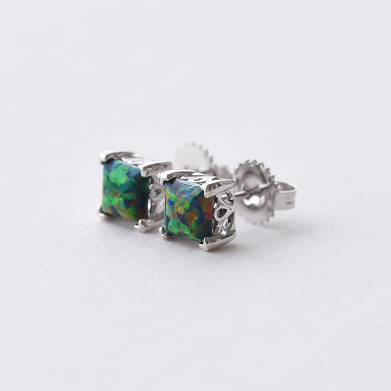Silberne Ohrringe mit schwarzen Opalen Karuna 74841