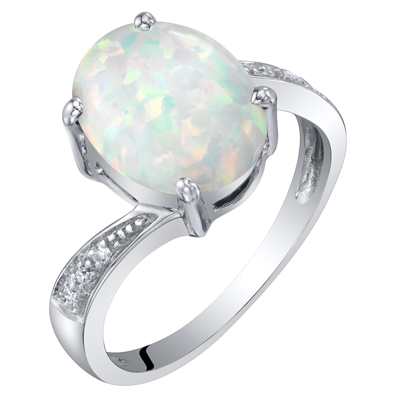 Goldring mit Opal und Diamanten Savannah