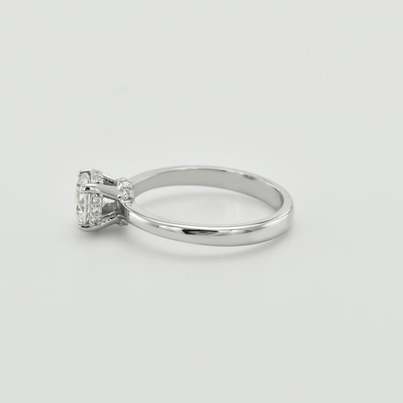 Klassischer goldener Verlobungsring mit Diamant Xela 33002