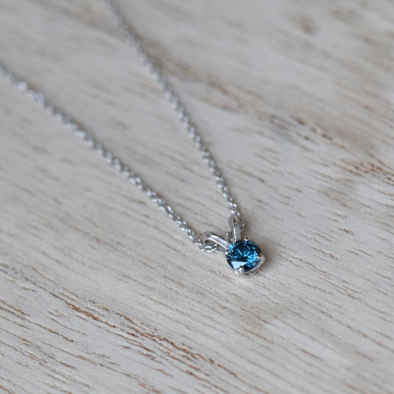 Blauer Diamant in Halskette Lalom 45102