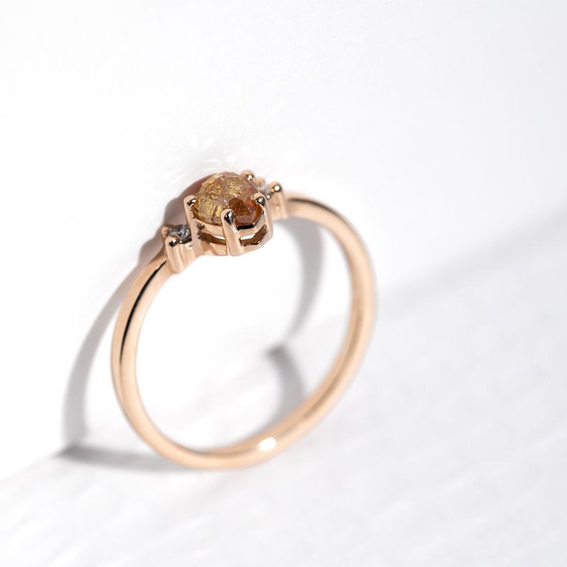 Einzigartiger Ring mit Salt and Pepper Diamant und Lab Grown Diamanten Louisa 124223
