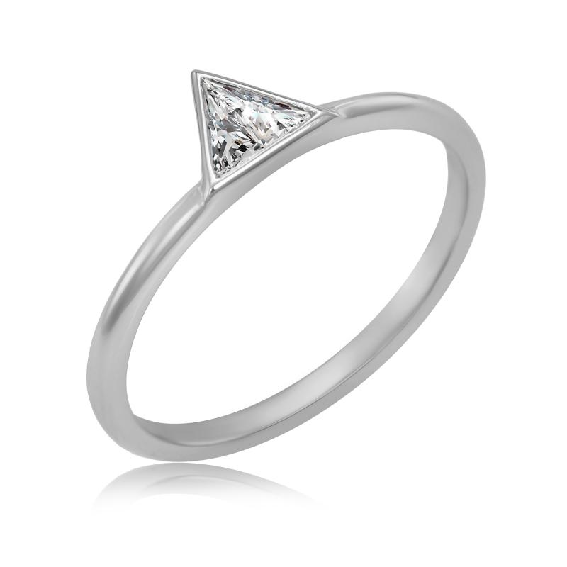 Goldset von Eternity Ring und Ring mit Trillion-Diamant Hylia 21523
