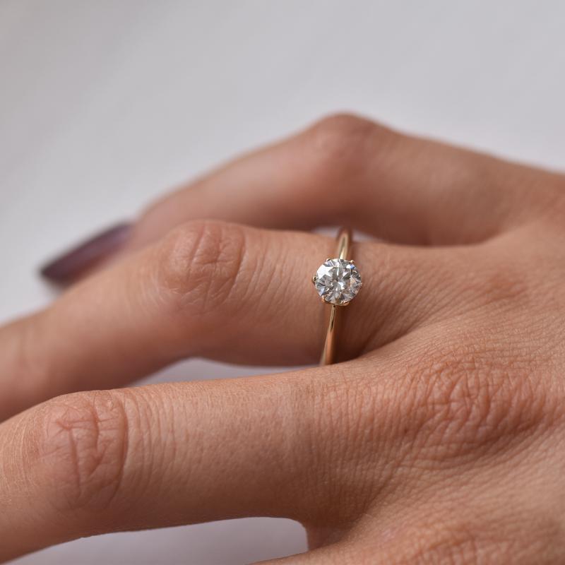 Klassischer Verlobungsring mit Diamant Tila 6753