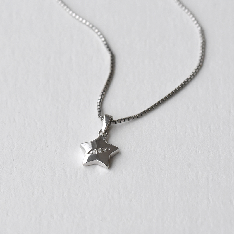 Kettenanhänger in Silber als Stern mit Diamanten Nairobi 73063