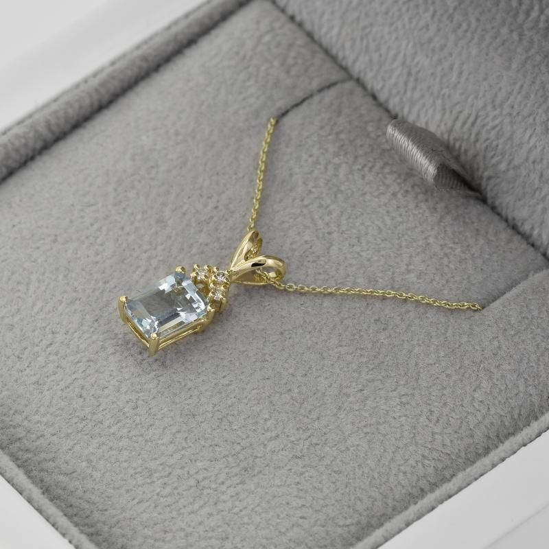 Goldene Halskette mit Aquamarin und Diamanten Deandra 7883