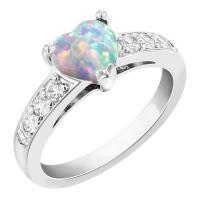 Silberner Ring mit weißem Opal in Herzform Bailey