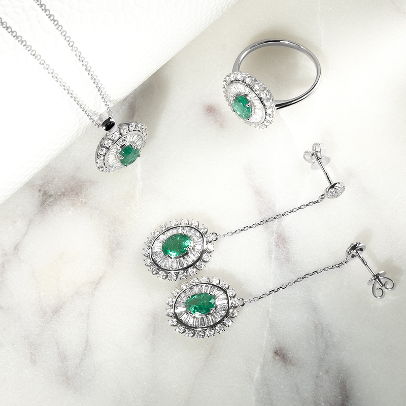 Luxuriöses Smaragd Schmuckset mit Diamanten Elyn 133294