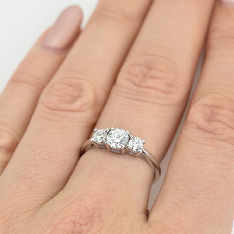 Verlobungsring mit Diamanten Rita 17394