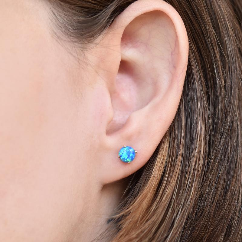 Ohrringe mit Opalen 26594