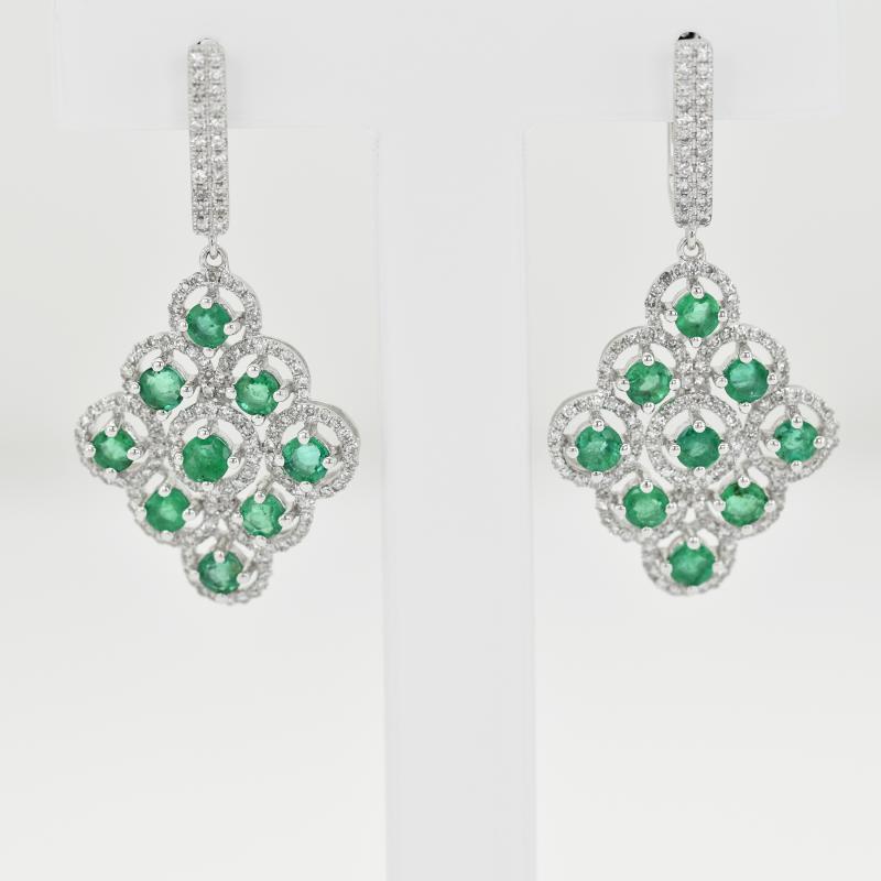 Luxuriöse Hängeohrringe mit Smaragden und Diamanten Clemence 15265