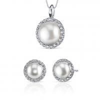 Silbernes Schmuckset mit Perlen und Zirkonia Cala