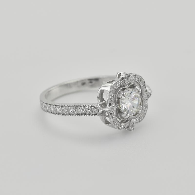 Verlobungsring im Vintage-Stil aus Gold mit Diamanten Lomenie 36795