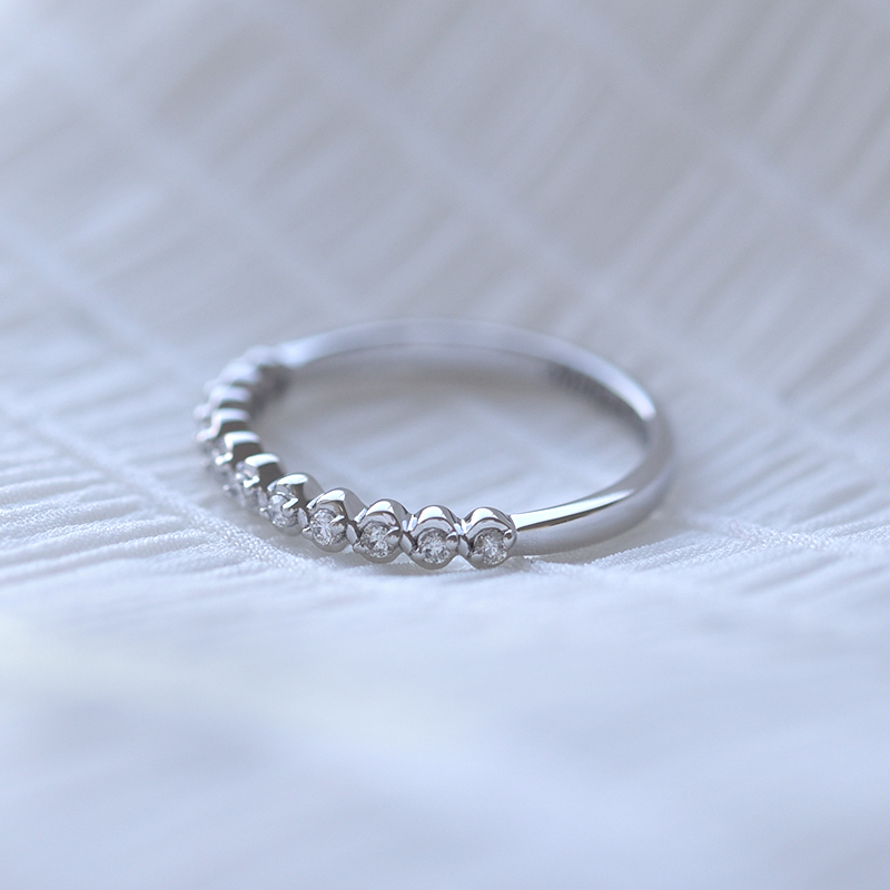 Eternity Ring aus Gold mit weißen Diamanten Lalia 61365