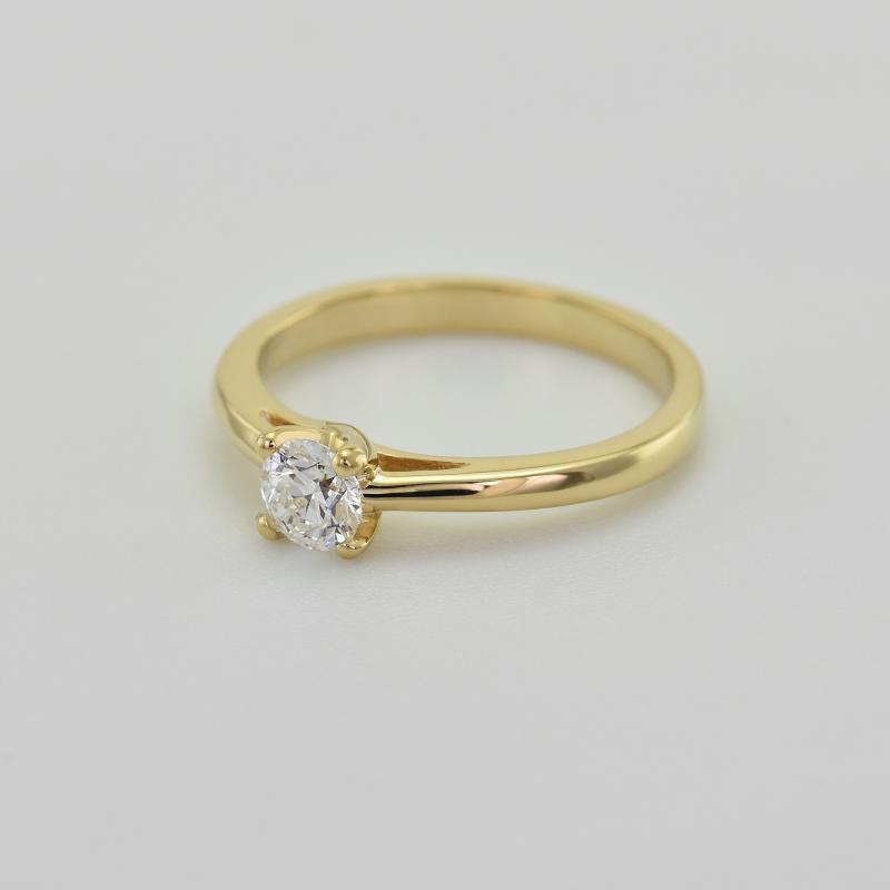 Verlobungsring mit Diamant im Rundschliff Katya 15086