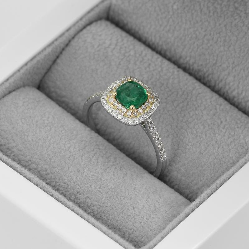 Ring mit Diamanten aus Gold 17076