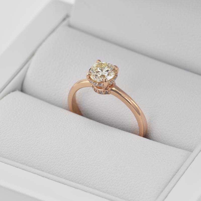 Klassischer goldener Verlobungsring mit Diamant Xela 35166