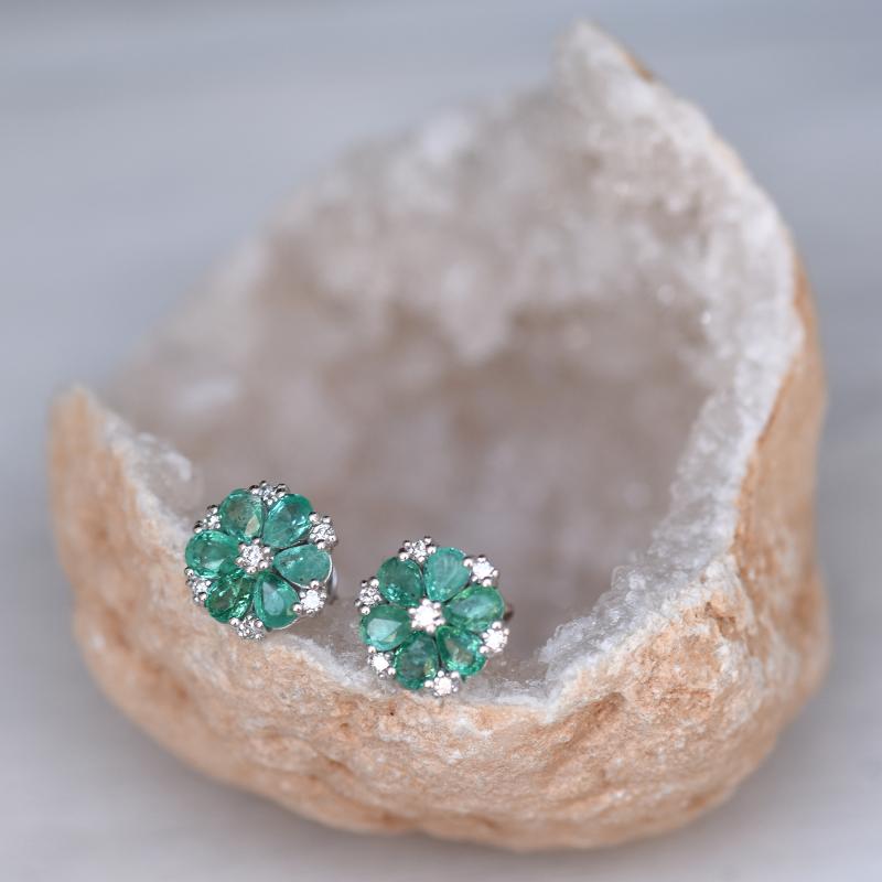 Blumen Ohrringe mit Diamanten und Smaragden Shadi 48796