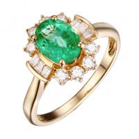 Eleganter Ring mit 1.2 ct Smaragd und Diamanten Kayce