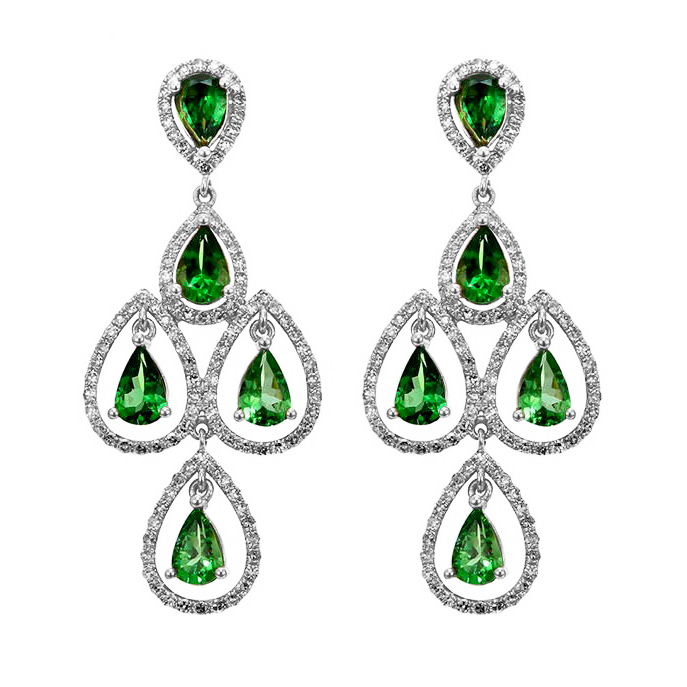 Luxuriöse Ohrringe mit Tsavorit Granaten und Diamanten Kersten 82696