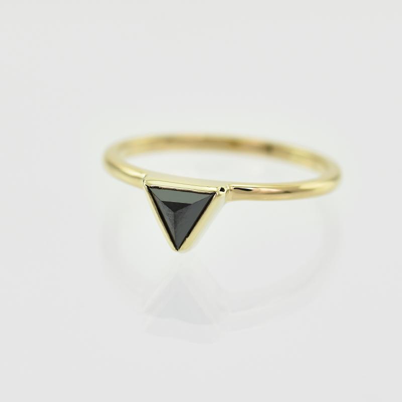 Goldring mit schwarzem Diamant Ares