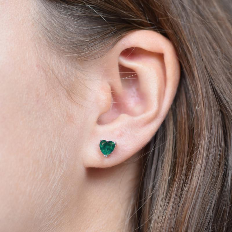 Silberne Ohrringe mit simulierten Smaragden Ila 74537