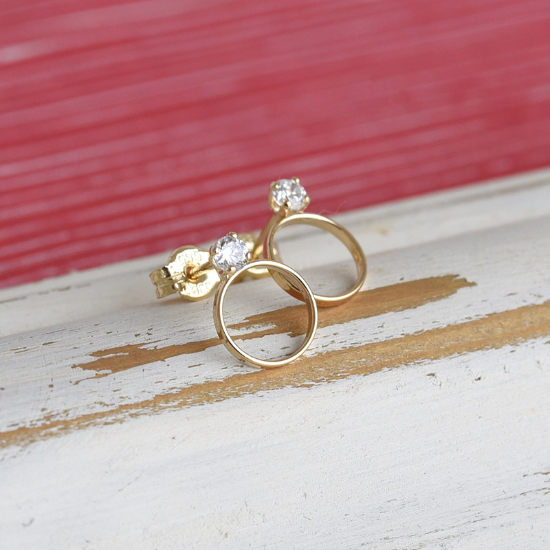 Goldene minimalistische Ohrringe mit Zirkonia Milla 84587