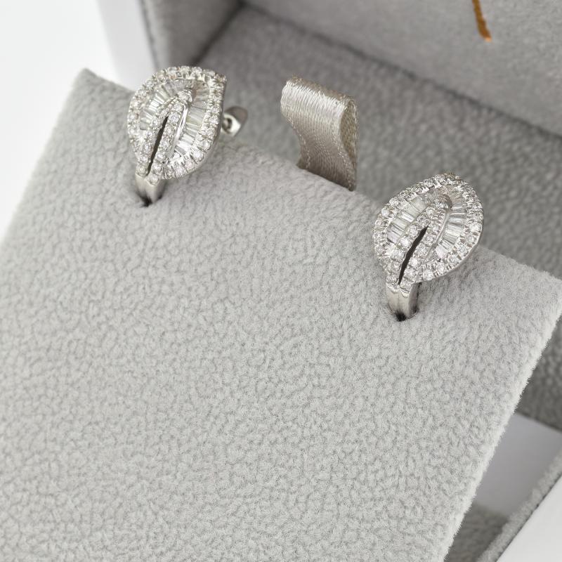 Ohrringe in Form eines Blattes voller Diamanten Priett 34428