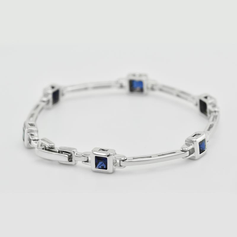 Feines Armband aus Silber mit blauen Saphiren Keblie 38298