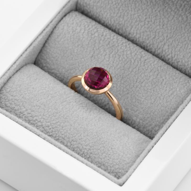 Rosegold Ring mit Rubin in Eppi-Geschenkbox 49698