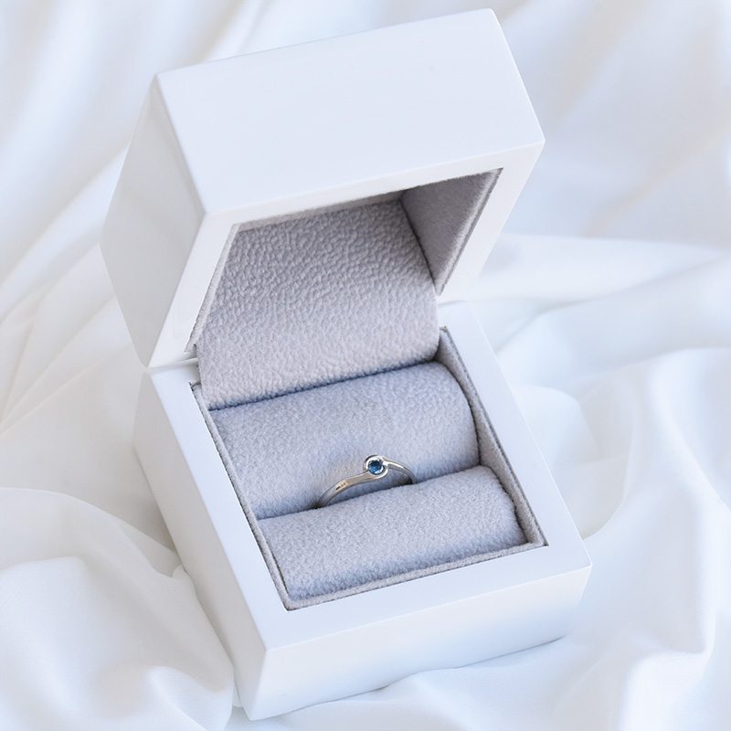 Verlobungsring mit blauem Diamant Zanzo 93488