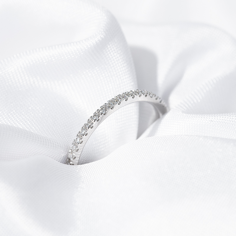 Halb-Eternity Ring aus Platin mit 1.25mm Diamanten Adva 124859