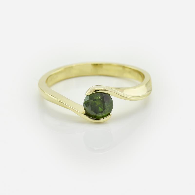 Ring mit grünem Diamant 17869