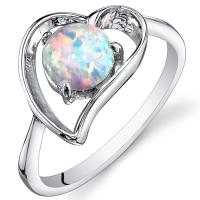 Silberner Ring mit Opal in Herzform Misal