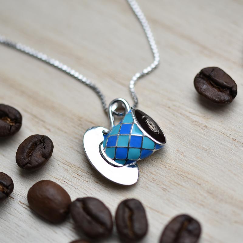 Silberne Halskette in Form einer Kaffeetasse aus Emaille Cup 43369